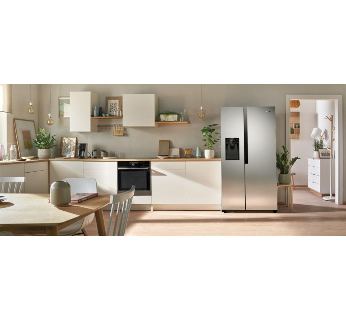 Холодильник Gorenje NRS9182VX