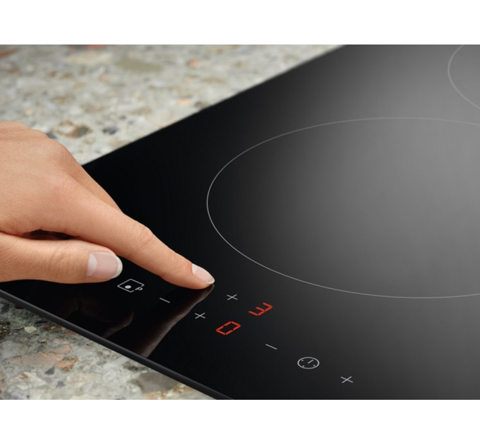 Варочная поверхность Electrolux LIT30230C
