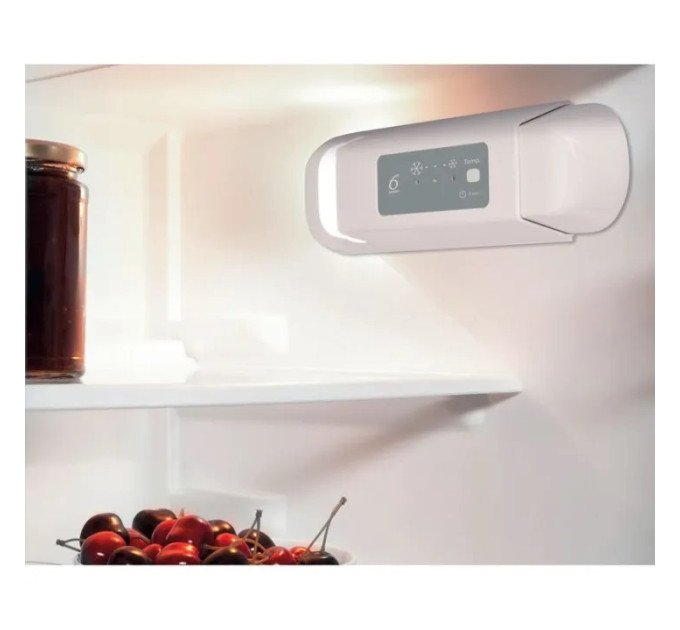 Встраиваемый холодильник Whirlpool WBUF 011