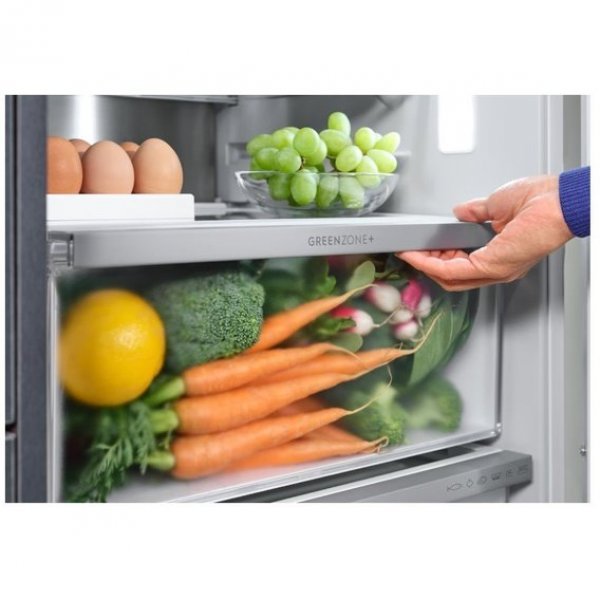 Встраиваемый холодильник Electrolux RNG7TE18S