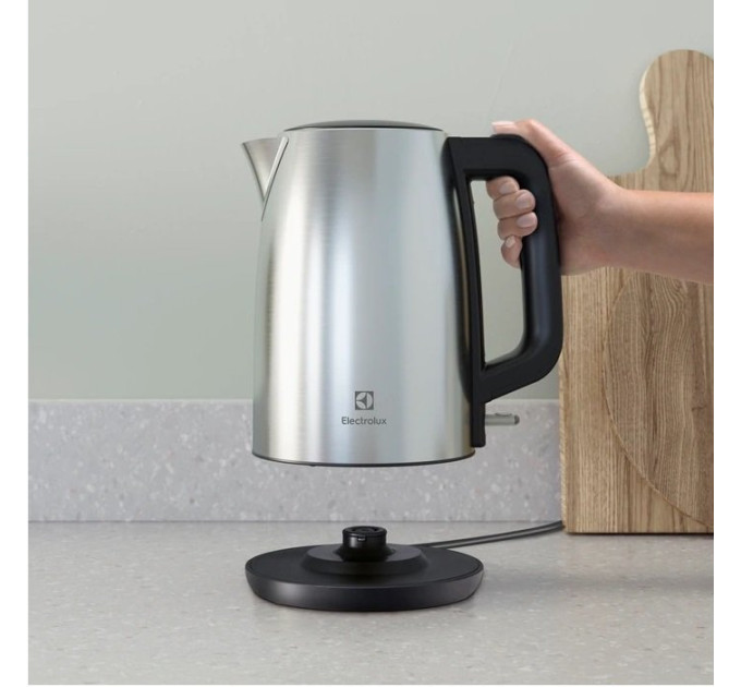 Электрический чайник Electrolux E3K1-3ST