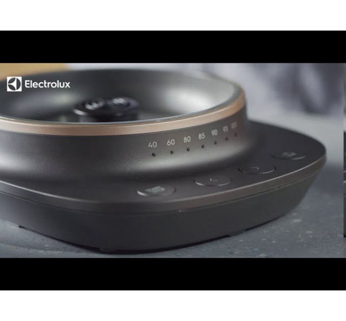 Электрический чайник Electrolux E7GK1-8BP