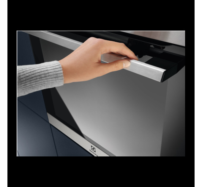Духовой шкаф Electrolux EOH4P56BX