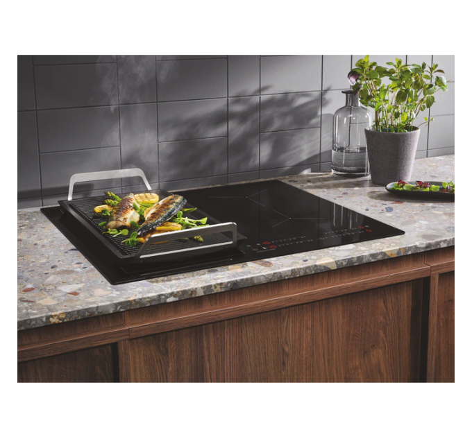 Варочная поверхность Electrolux IPEL6453KC