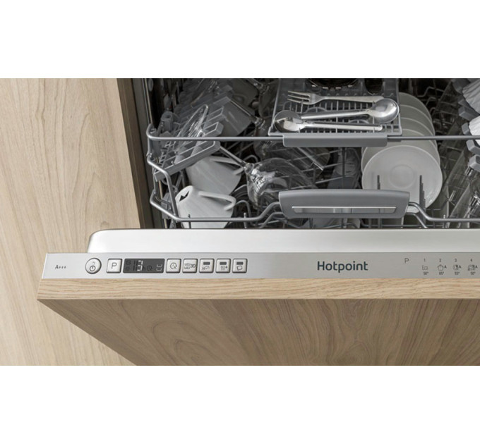 Посудомийна машина Hotpoint-Ariston HSIO 3O35 WFE