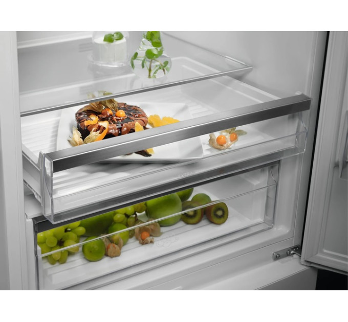 Холодильник Electrolux LNT6ME46X3