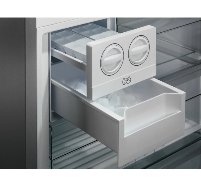 Холодильник Electrolux LNT6ME46X3