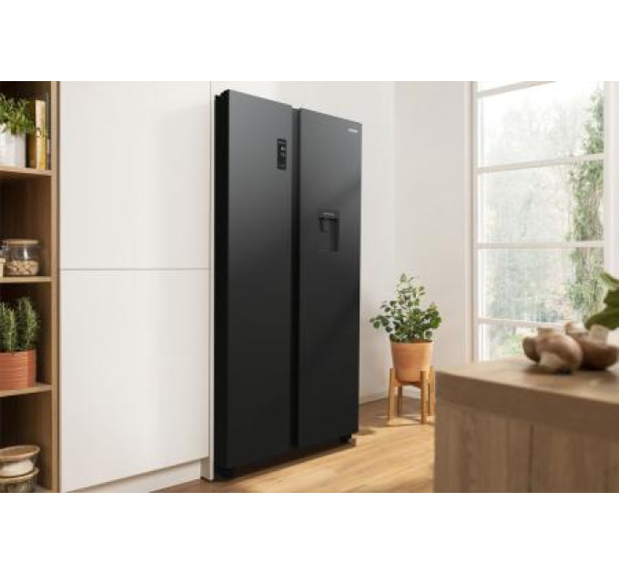Холодильник Gorenje NRR9185EABXLWD