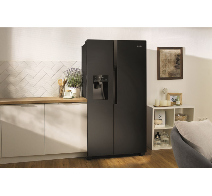 Холодильник Gorenje NRS9182VB/SbS