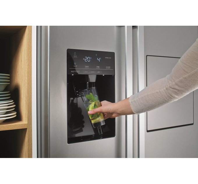 Холодильник Gorenje NRS9182VB/SbS