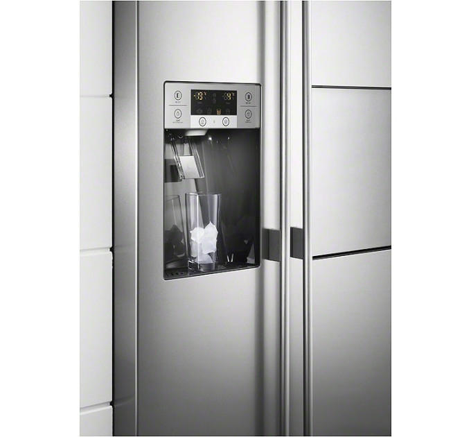 Холодильник Electrolux EAL6142BOX