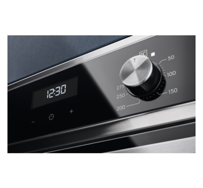 Духовой шкаф Electrolux EZF5C50X