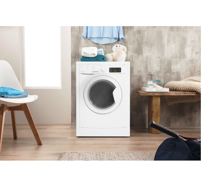 Стиральная машина Indesit IWDE 7105 B EU